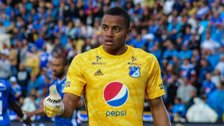 Wuilker Fariñez durante un partido con Millonarios