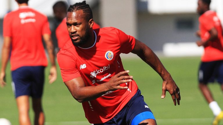 Kendal Waston, en un entrenamiento con la Selección de Costa Rica