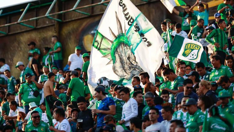 Afición de León durante el encuentro ante América