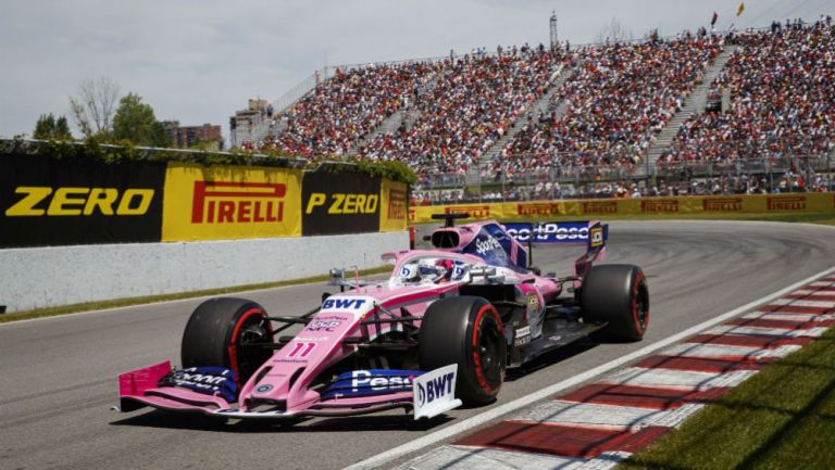 Sergio Pérez y su monoplaza en el Circuito Gilles Villeneuve