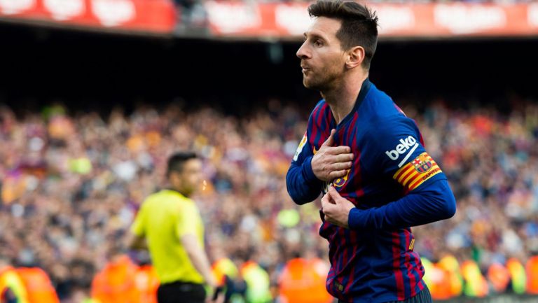 Lionel Messi festeja gol con Barcelona