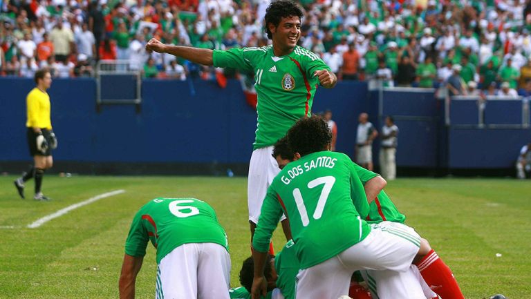 Vela celebra su gol ante Estados Unidos en la Final del 2009