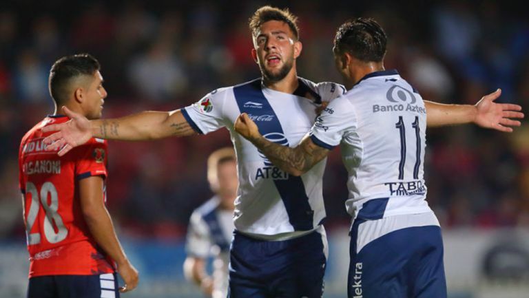 Lucas Cavallini celebra gol de la victoria contra Veracruz