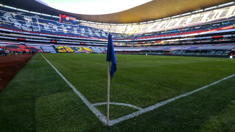 Cancha del Estadio Azteca en óptimas condiciones 