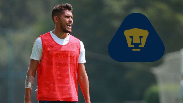 Nicolás Freire en un entrenamiento con Pumas