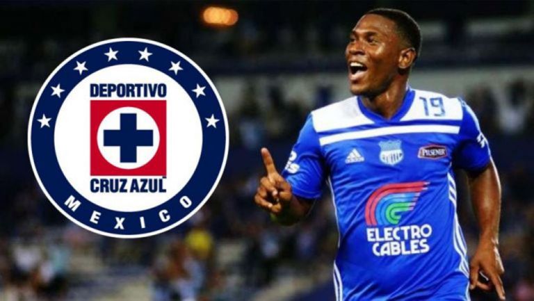 Brayan Angulo en partido con el Emelec