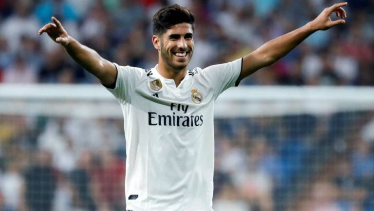 Marco Asensio celebra una anotación frente al Espanyol