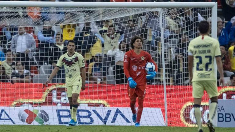 Jugadores del América se lamentan tras anotación de Tuzos