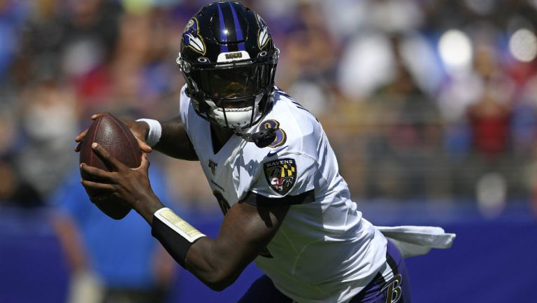 Lamar Jackson durante el partido ante Cardinals