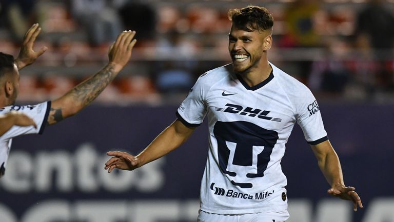 Nicolás Freire celebra gol contra Atlético de San Luis