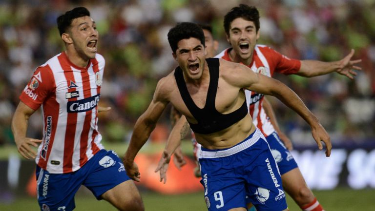 Nicolás Ibáñez festeja el gol del triunfo sobre Juárez