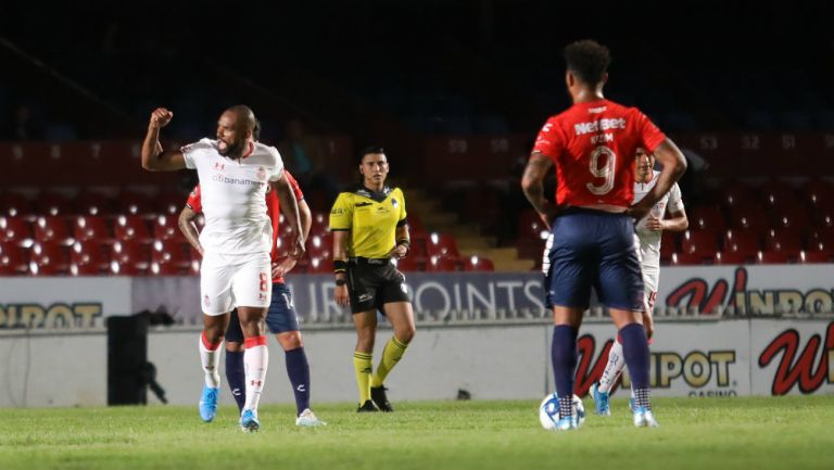 William Da Silva celebra su gol ante Veracruz