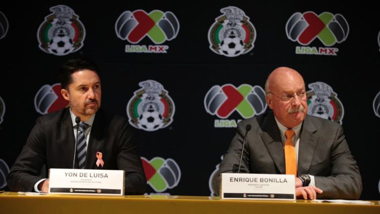 Yon de Luisa, presidente de la Federación Mexicana de Futbol y Enrique Bonilla