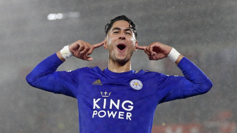 Ayoze Pérez celebrando una de sus anotaciones con Leicester City 
