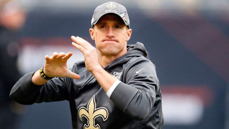 Drew Brees en un entrenamiento con Saints 