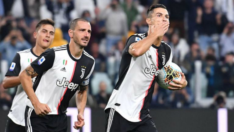 Cristiano Ronaldo festeja gol de la Juventus 