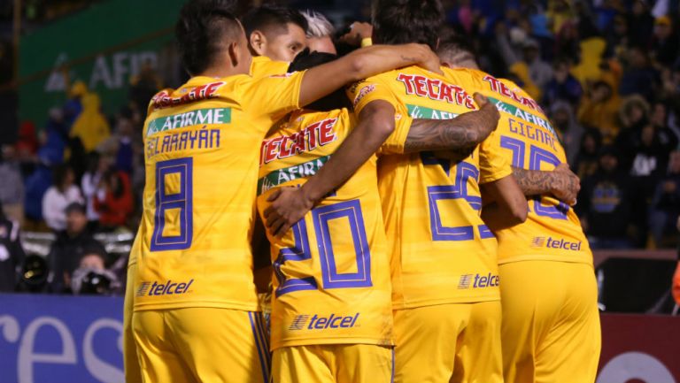 Tigres festejando gol en Apertura 2019