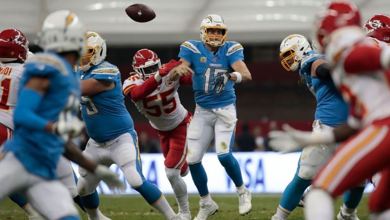 Rivers en el juego en el Estadio Azteca 