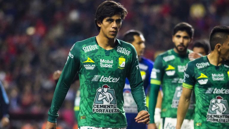 José Juan Macías durante un partido del León