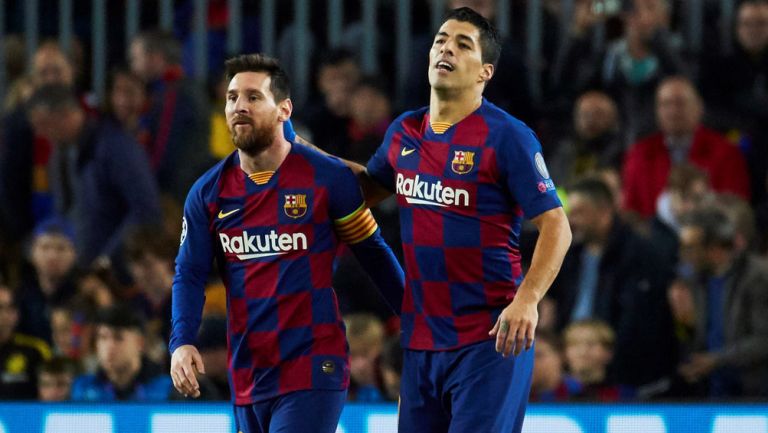 Leo Messi y Luis Suárez tras una anotación en España 