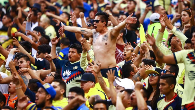 Aficionados del América en el Estadio Azteca