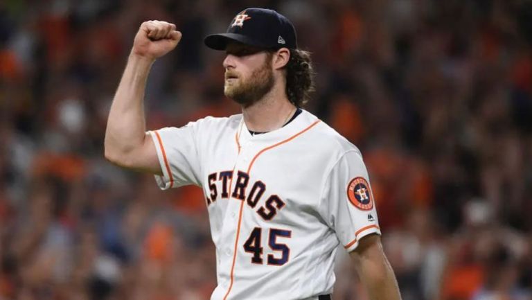 Gerrit Cole en un juego con Astros de Houston