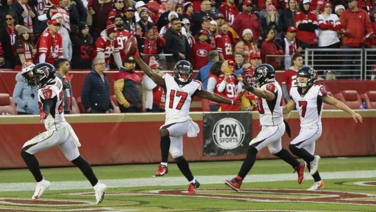 Falcons festeja anotación contra 49ers