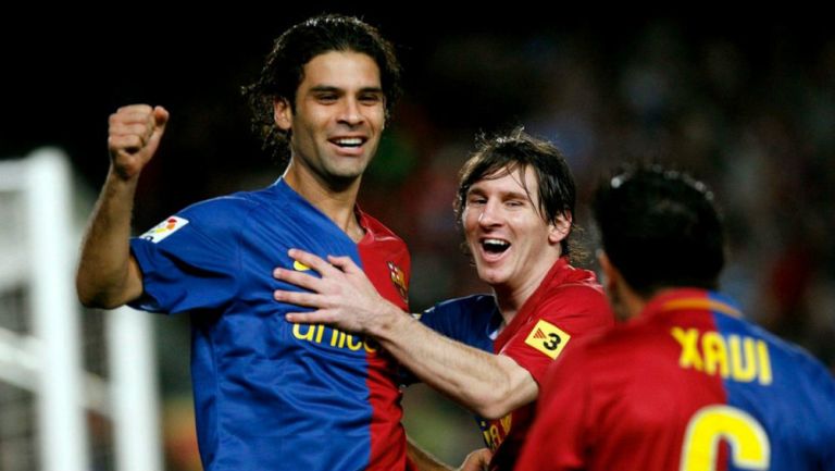 Rafael Márquez con Lionel Messi en el Barcelona