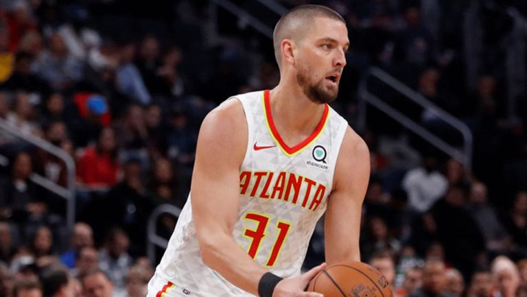 Chandler Parsons durante un partido con los Hawks