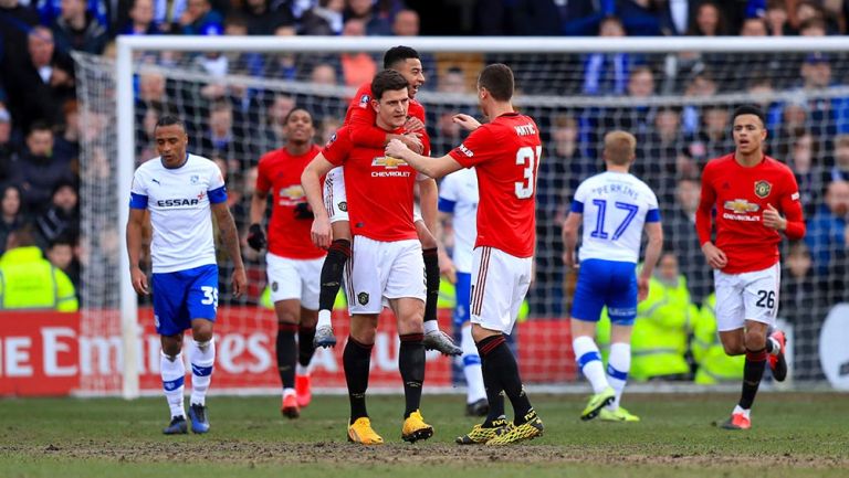 Manchester United goleó a equipo de Cuarta División