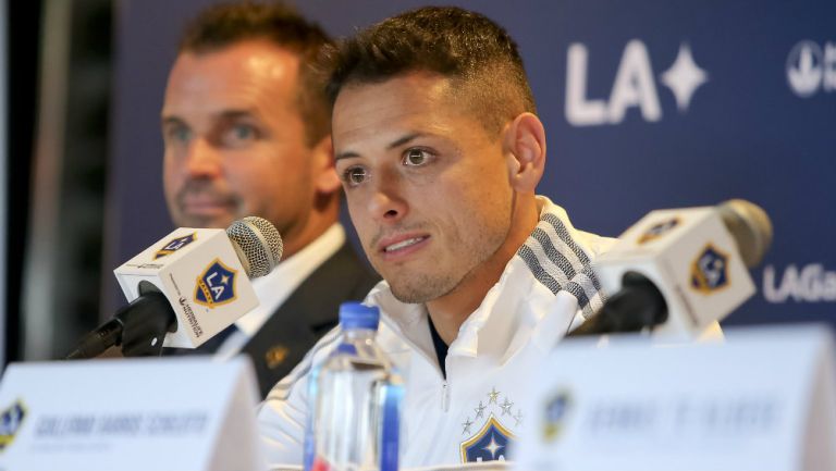 Javier Hernández en su presentación con LA Galaxy