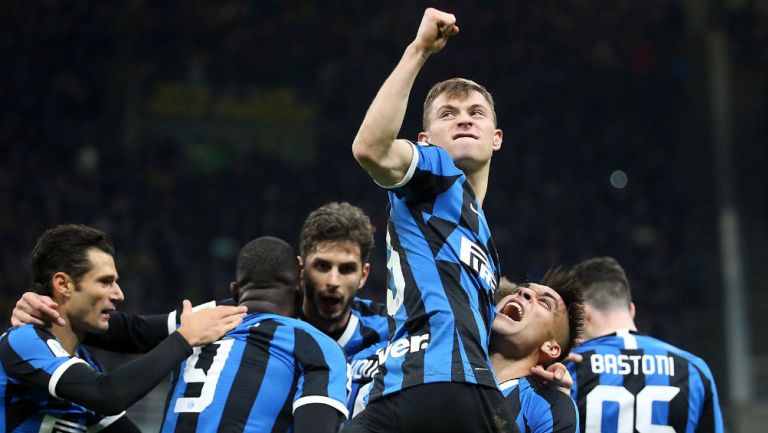 Jugadores del Inter de Milan celebrando un gol ante la Fiorentina