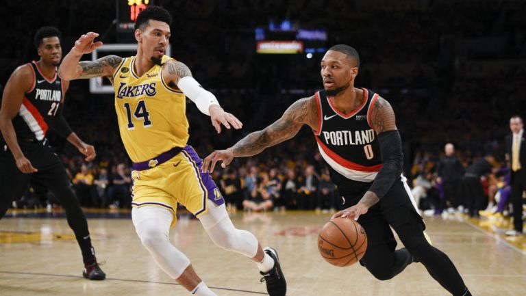 Lakers y Blazers se enfrentaron el viernes en el Staples Center