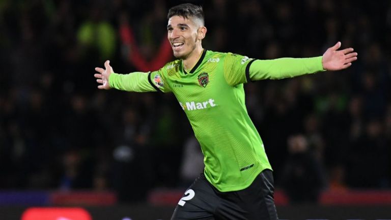  Martín Rebuñal celebrando su anotación con Juárez ante Necaxa