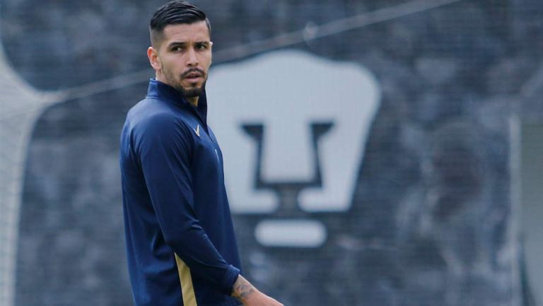 David Cabrera, en un entrenamiento de Pumas