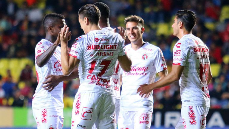 Xolos celebrando gol