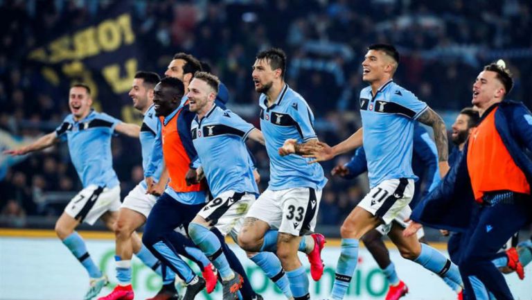 Lazio celebra con su gente el triunfo ante el inter