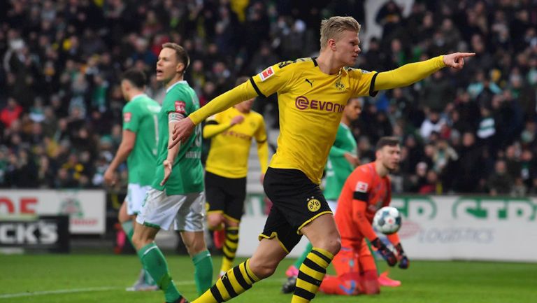 Erling Haaland celebrando un gol con Borussia Dortmund