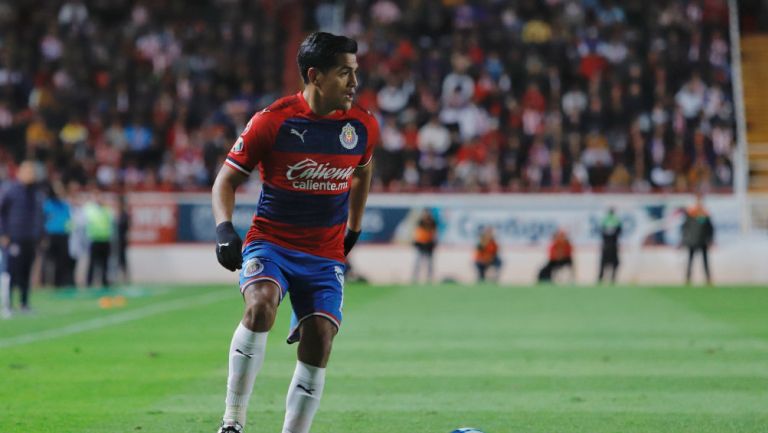 Jesús Sánchez durante un partido con Chivas