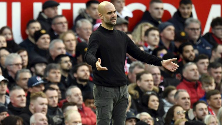 Pep Guardiola durante un partido del Manchester City