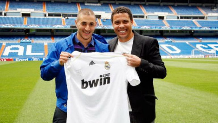 Karim Bnzema junto a Ronaldo Nazario