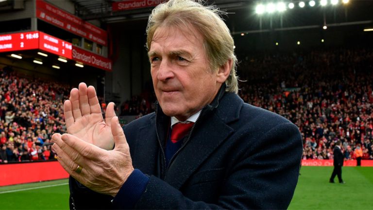 Kenny Dalglish, histórico del Liverpool, dado de alta tras positivo por coronavirus