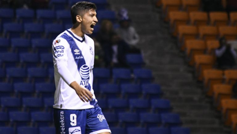 Ángel Zaldívar en partido con Puebla