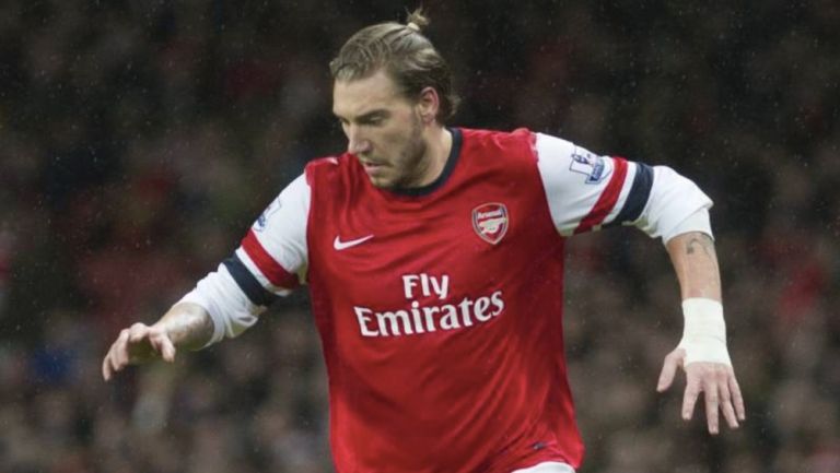 Nicklas Bendtner reconoció que ha perdido millones de libras jugando póker 