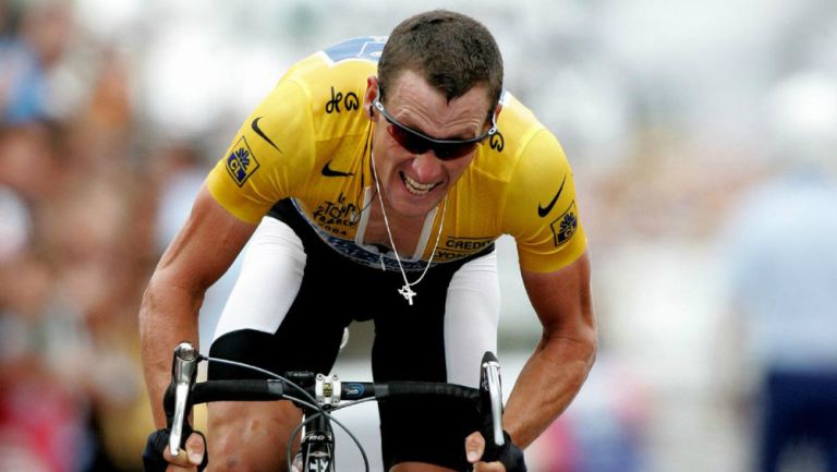 Armstrong en carrera del Tour de France