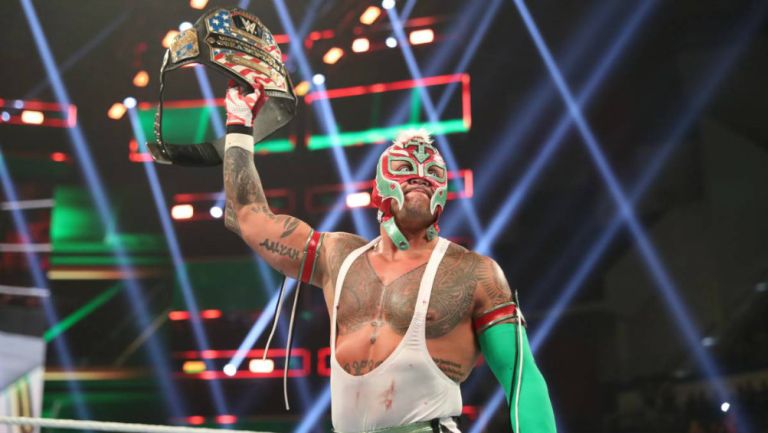 Rey Mysterio previo a una lucha de la WWE