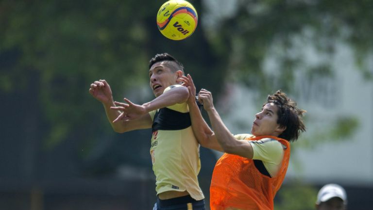 Gerardo Martino y LF Tena: 'El futbolista mexicano debe madurar antes de ir a Europa'