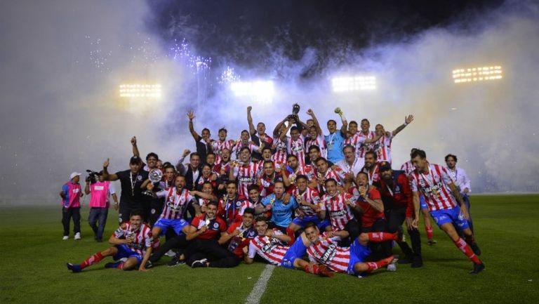Atlético San Luis festejando el título de Ascenso del Clausura 2019