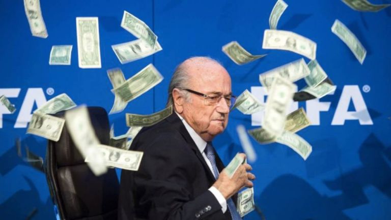 El escándalo de de corrupción provocó la salida de Joseph Blatter 