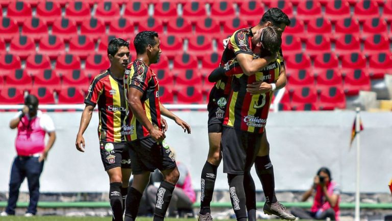 Leones Negros pretende adquirir franquicia en la Liga MX